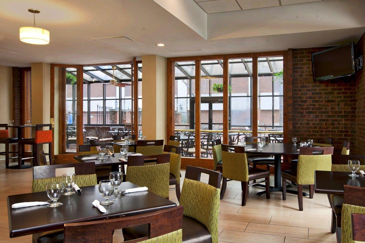 Days Inn By Wyndham Baltimore Inner Harbor Εξωτερικό φωτογραφία