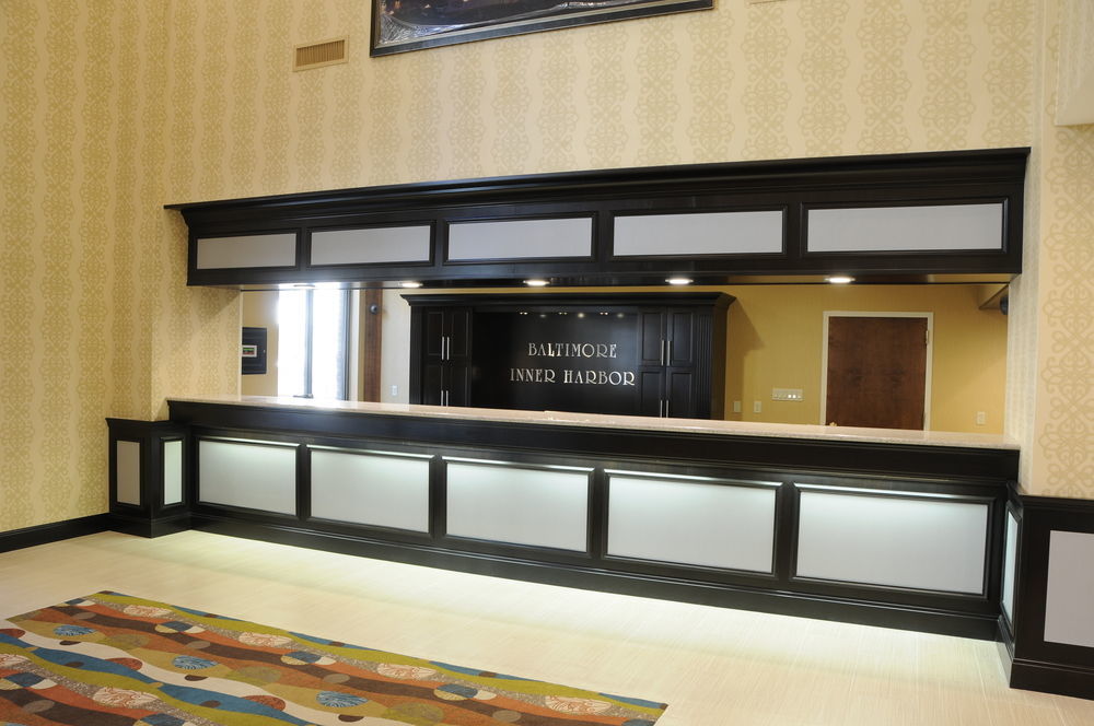 Days Inn By Wyndham Baltimore Inner Harbor Εξωτερικό φωτογραφία